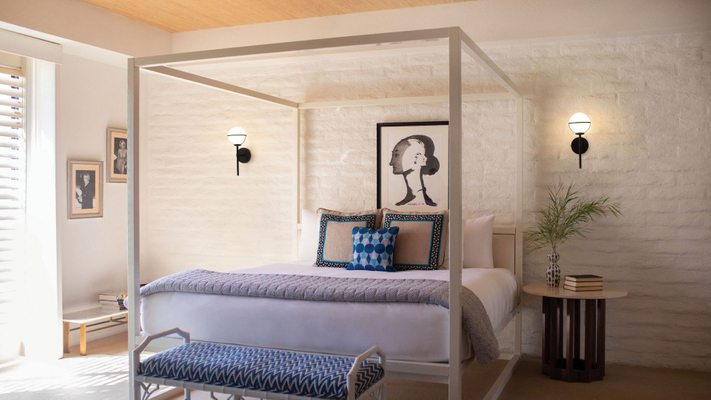 Sconces Aren't Just for Hallways - hero.jpg