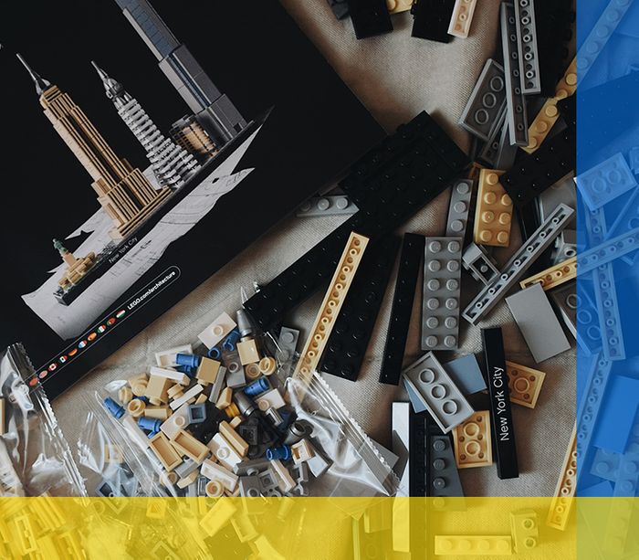 skyscraper Lego set