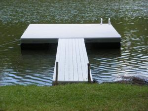 16-x-16-with-4-x-24-ramp-vinyl-decking-300x225.jpg