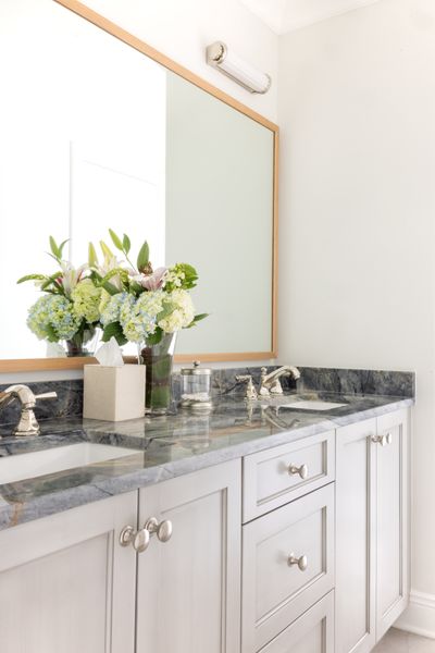 Bathroom 5.jpg
