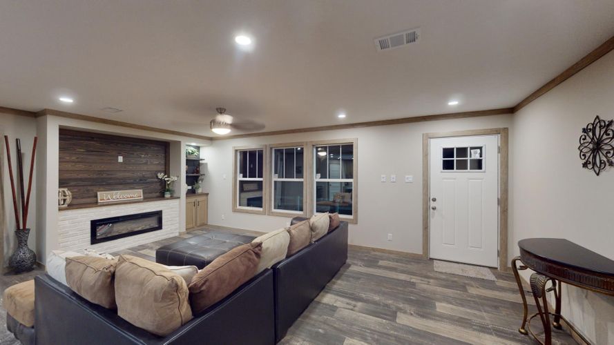 The Riverton CS-3238-THO-2.jpg