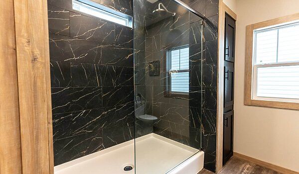 Biloxi-24-The Canyon Creek CS-1622-bath-2_thumb_xxl.jpg