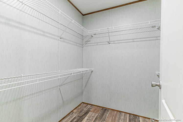 The Excalibur 32644X-uti-5.jpg