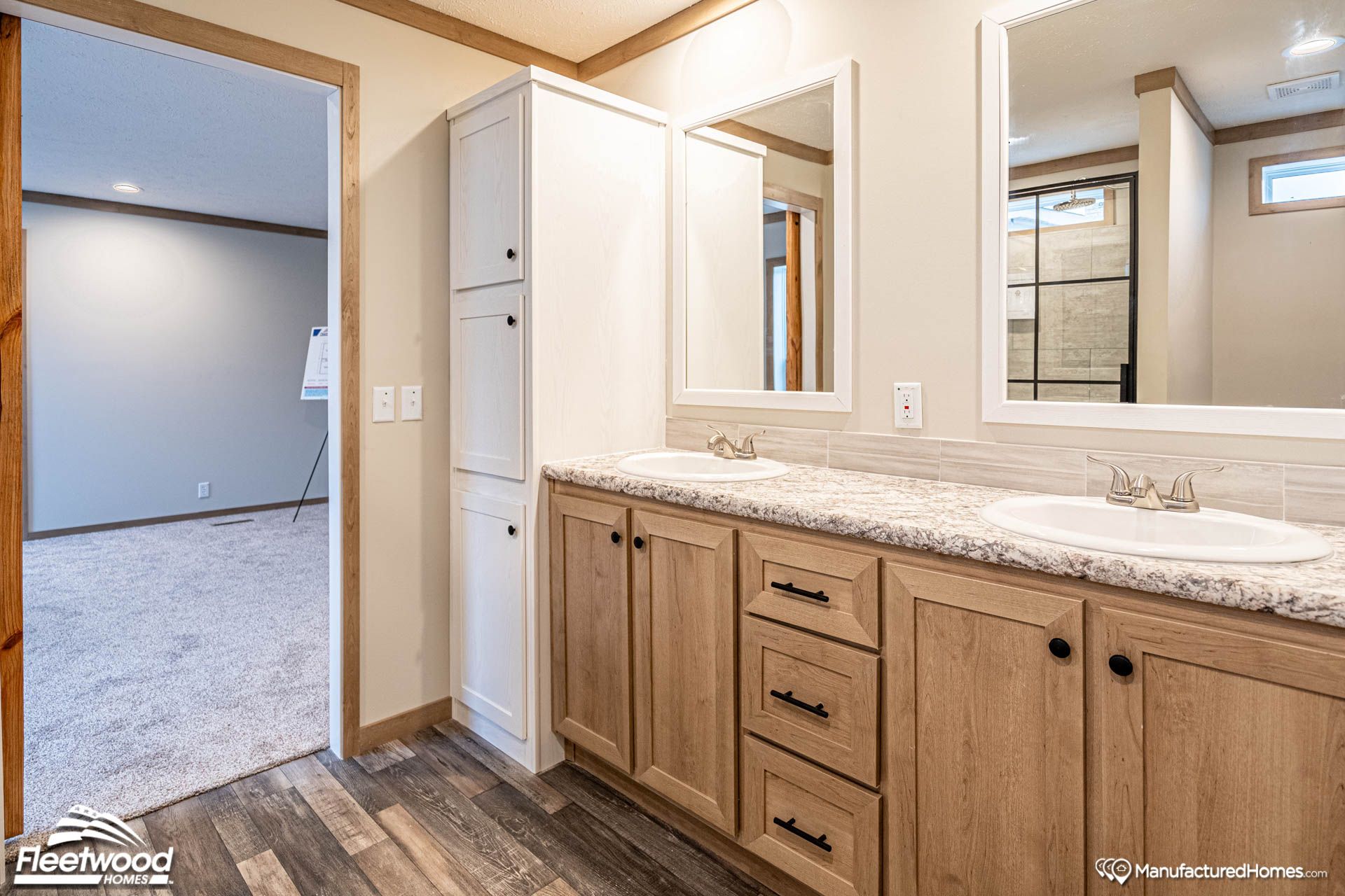 mtvernon-Extreme Bella 28483H-bath-2.jpg