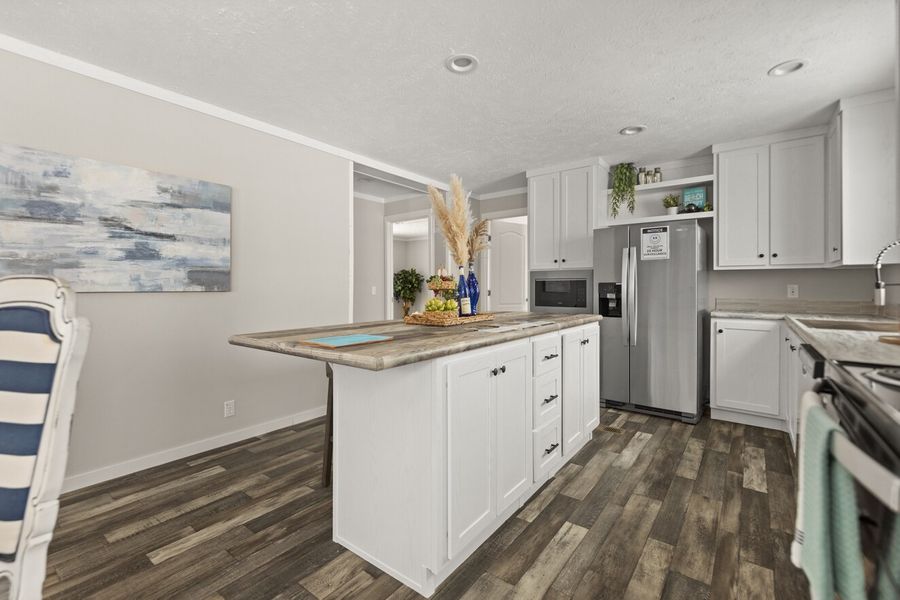25_fw_250_edge_outback_28663p_kitchen_003_1751916595799_1323_12.jpg
