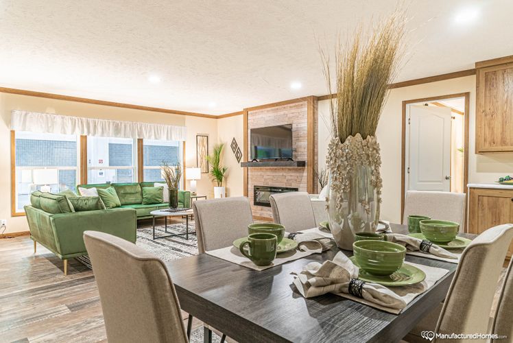 The Excalibur 32644X-int-6.jpg