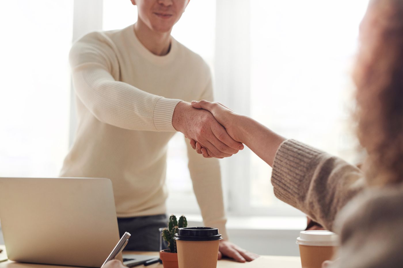 HandShake.jpg