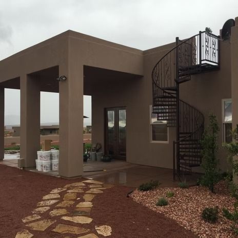 custom home backyard~mv2.jpg