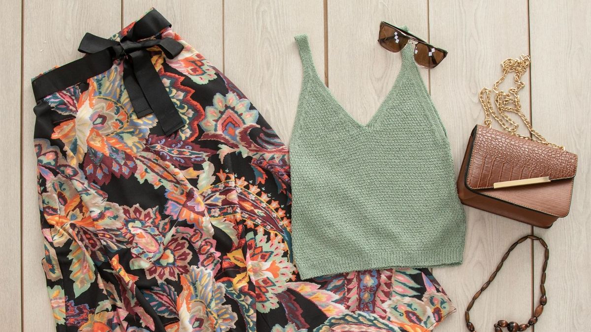 The Art of Seasonal Wardrobe Rotation.jpg