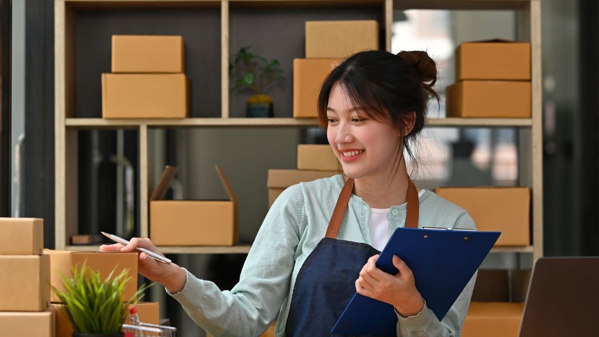 HERO Using Self-Storage for Business Inventory.jpg
