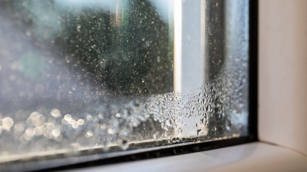 Ice on a home window 