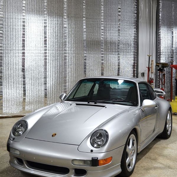 Silver porsche 