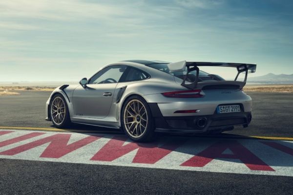 Porsche g2t outside parked 