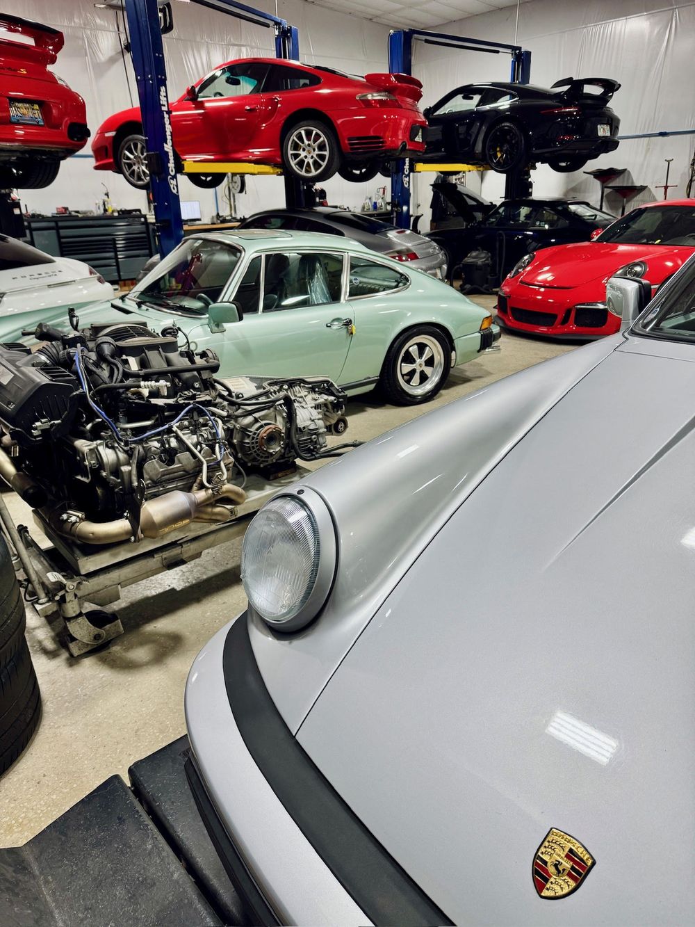 CLASSIC CAR SERVICES & REPAIRS
