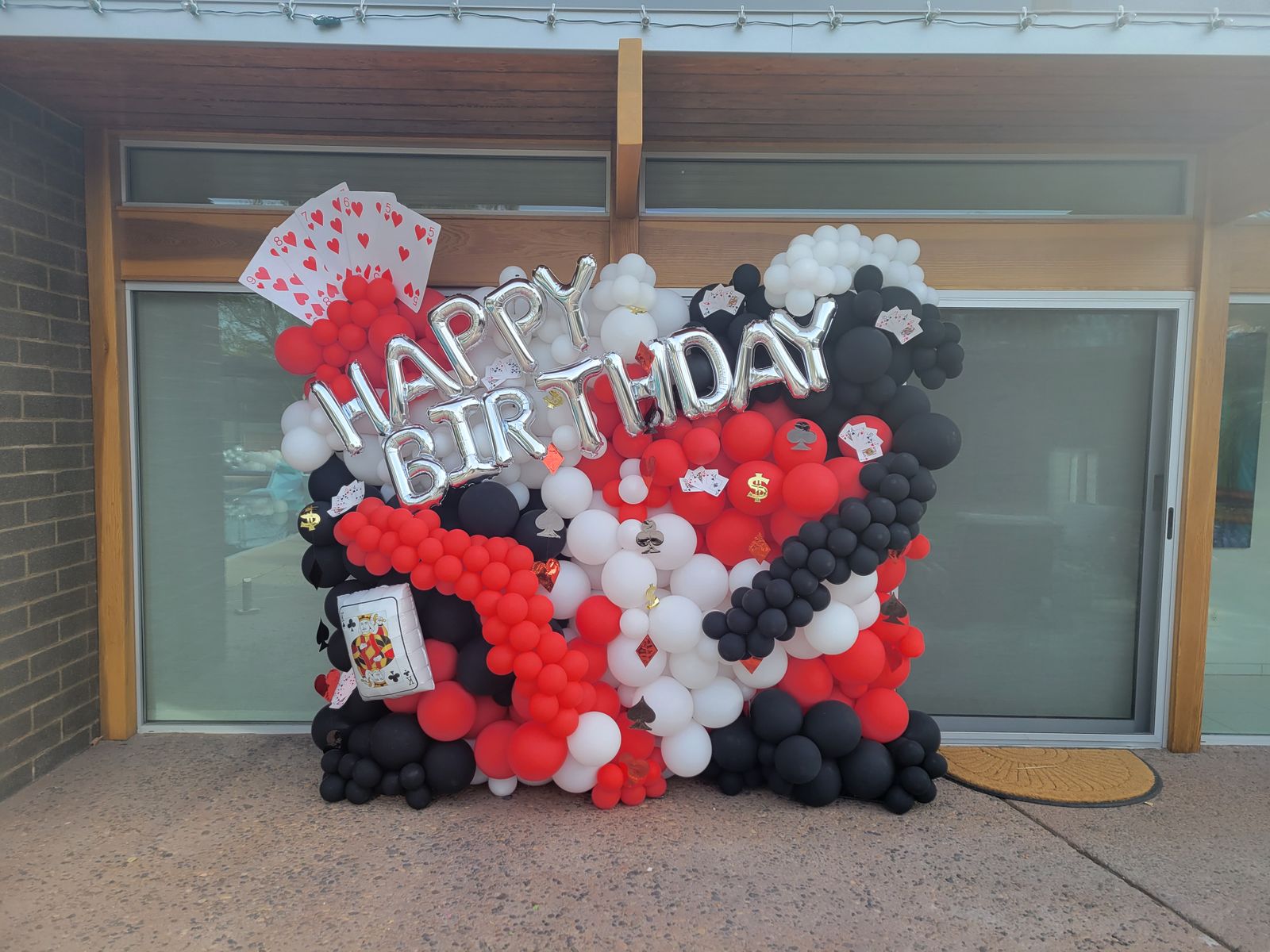 5'x5 Organic Casino Royale Balloon Wall Casino Royale Balloon Wall