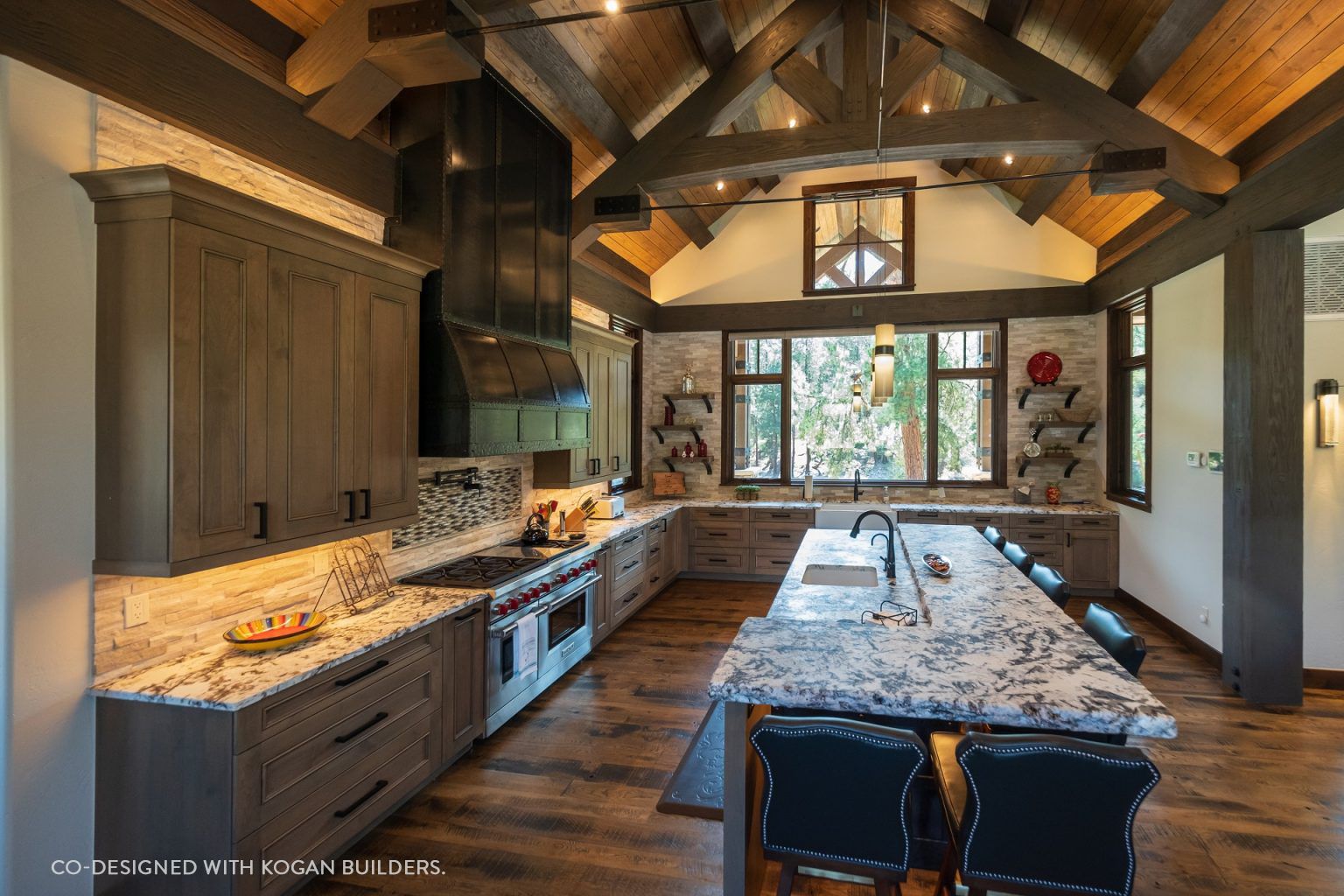 Down-by-the-River-Kitchen-2-1-1536x1024.jpg