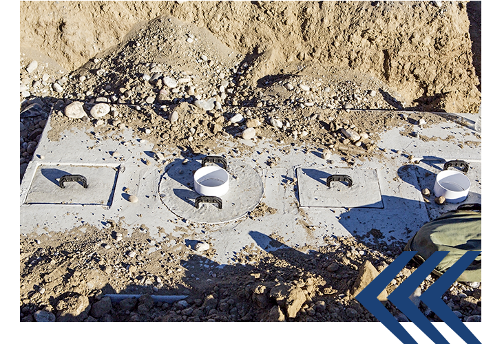 Image of a septic tank company about to begin maintenance work.