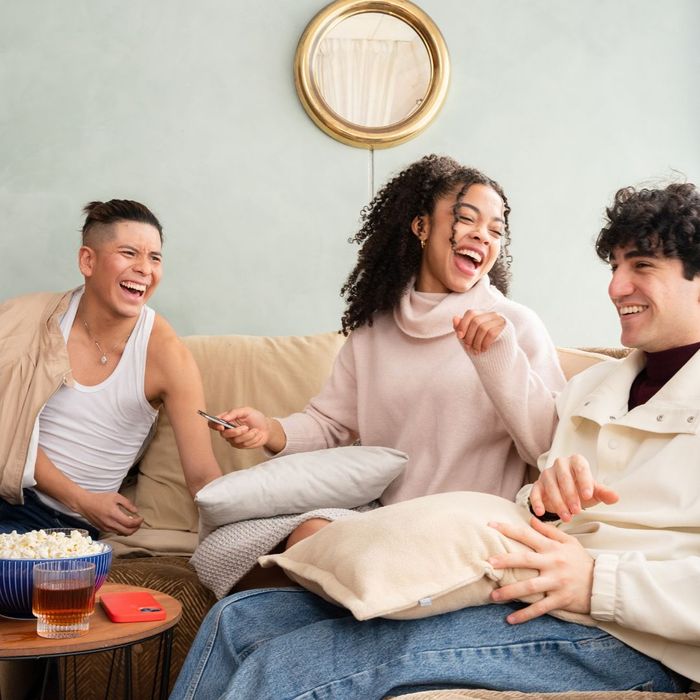 friends laughing friends laughing