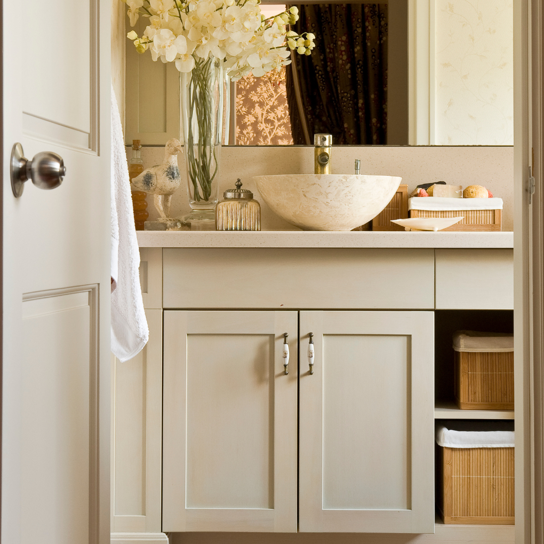 bathroom cabinet 