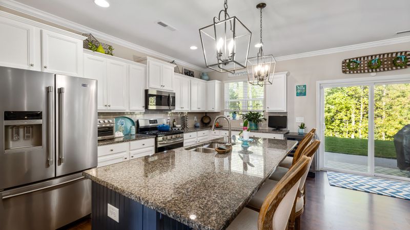 clean kitchen