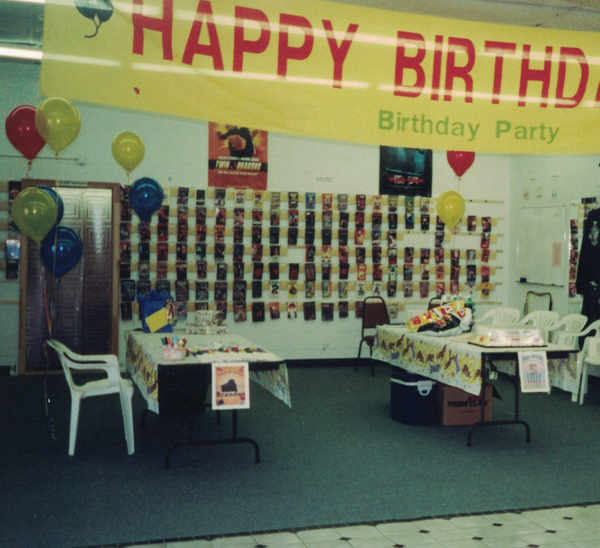 BirthdaypartyVintage900.jpg