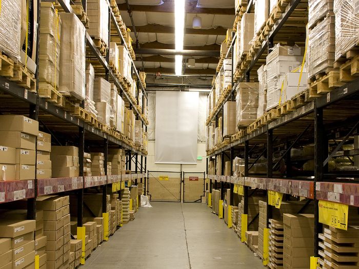 Nicely organized warehouse. 