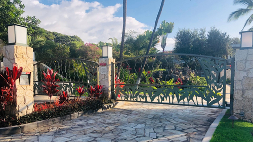 electric gate outside of property