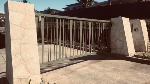 Safeguarding Your Space_ The Power of Centra Systems Hawaii Access Control Systems 1.jpg