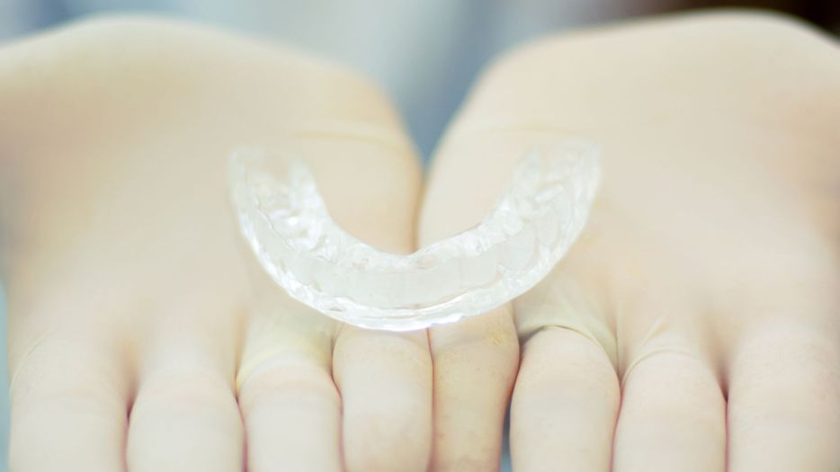 The Benefits of Invisalign for Teens-bg.jpg