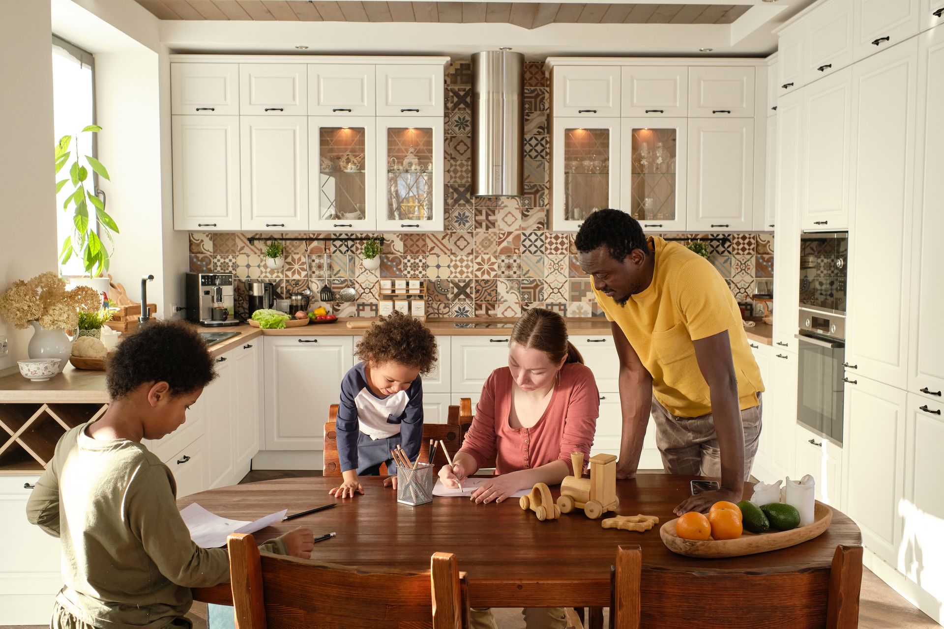contemporary-young-family-of-parents-and-two-littl-2026-01-08-22-46-12-utc.jpg