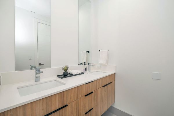 image of a bathroom