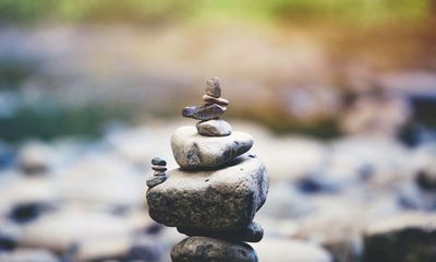 cairn rocks stacked on top of eachother