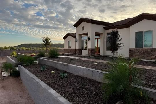 Retaining Walls & Block Walls