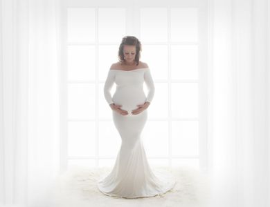Kelly Saxon Photography Studio Maternity