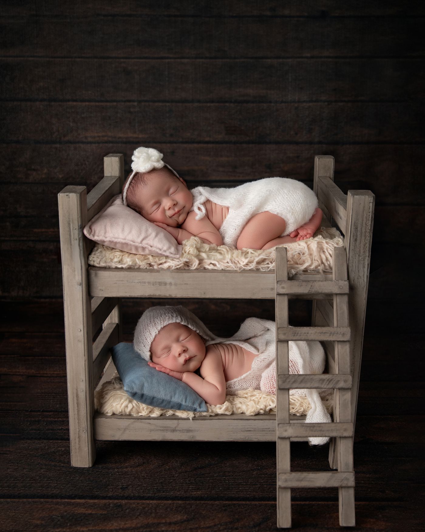 Twin Newborn Photography in Murfreesboro TN