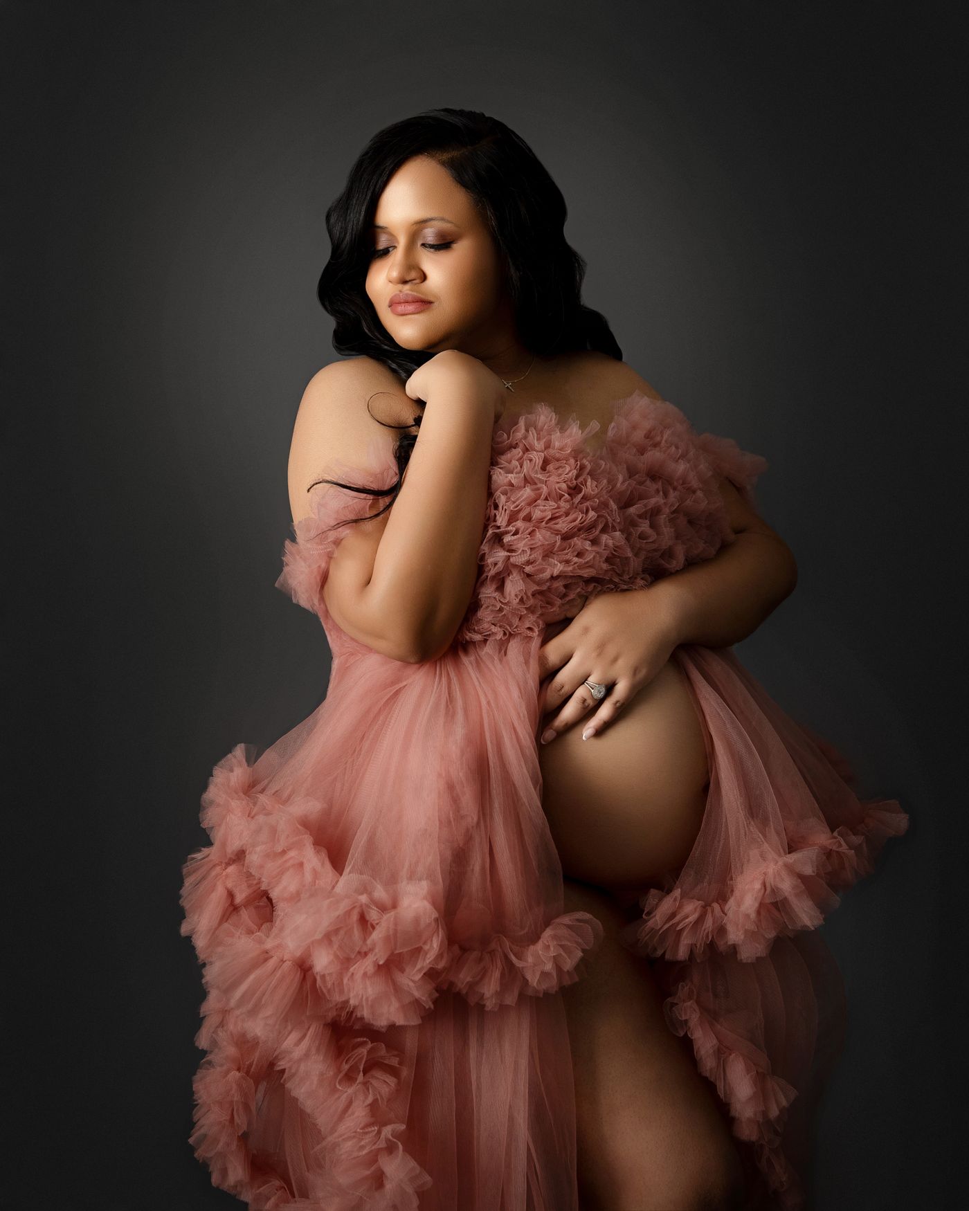 Fine art maternity photography in Murfreesboro TN