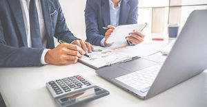 How To Know Its Time to Hire a Bookkeeper .jpg