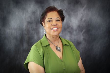 Sharon Wells (1).jpg