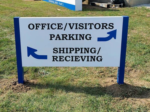 6437fdd5e1f011a91400c546_Wayfinding-sign.jpg