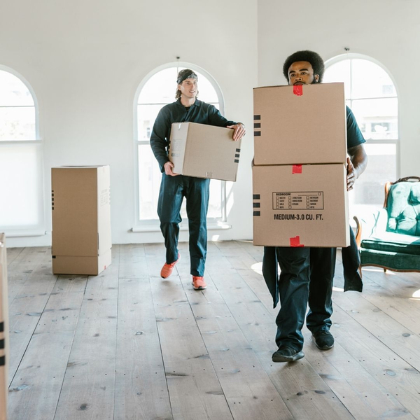 men moving boxes 4 Essential Steps for a Smooth and Successful Move in Ocala (4).jpg