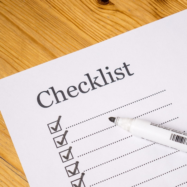 a checklist 4 Essential Steps for a Smooth and Successful Move in Ocala.jpg