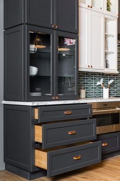 Cabinets in Charcoal Maple Color