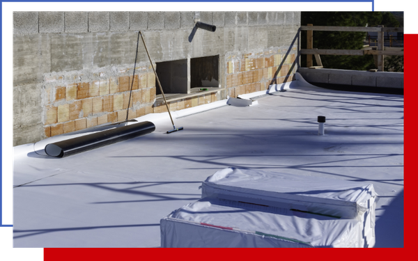 Worker on application Synthetic waterproofing PVC-P and TPO / FPO.