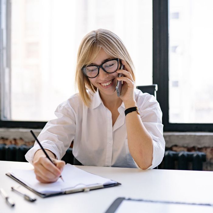 woman making a phone call