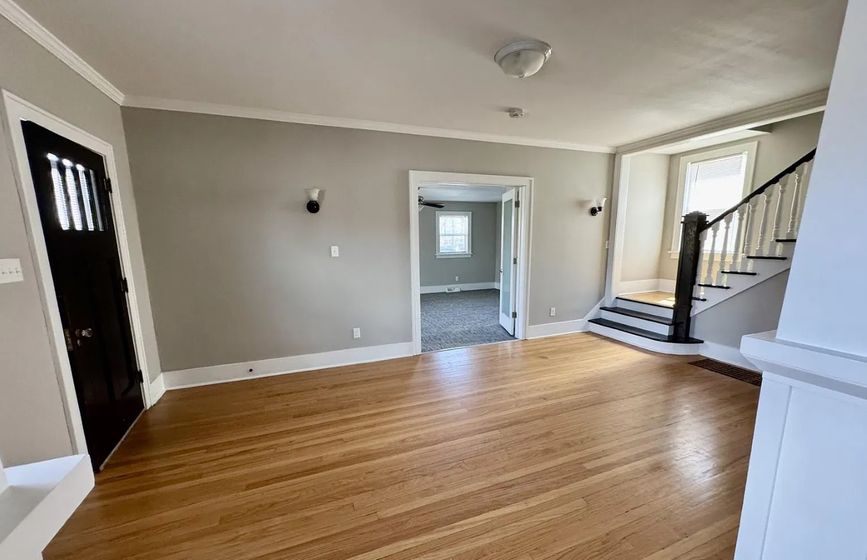 Front Room.jpg