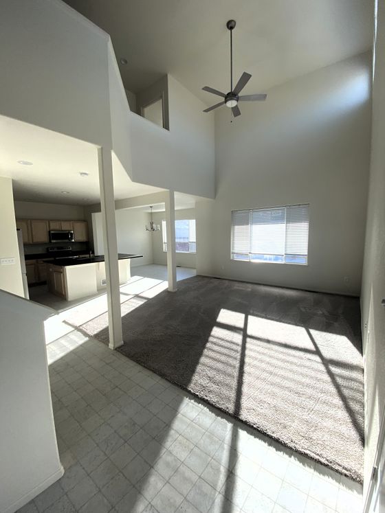 Living room 1.jpg