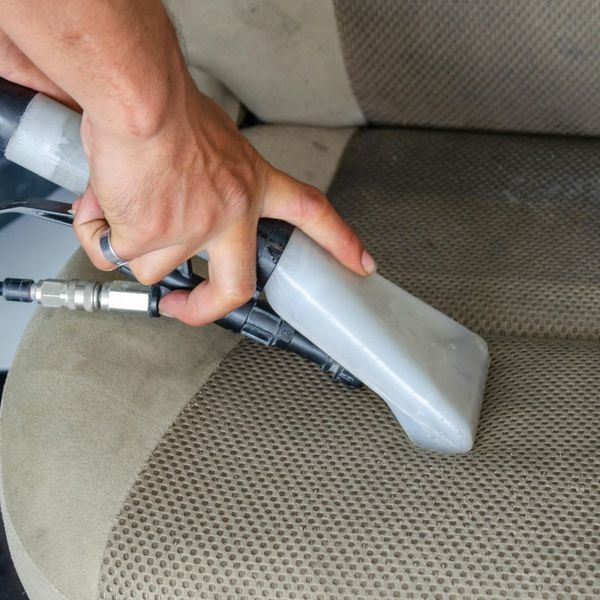 Professional Cleaning a Home Office Chair How To Find A Reliable Upholstery Cleaning Service3.jpg