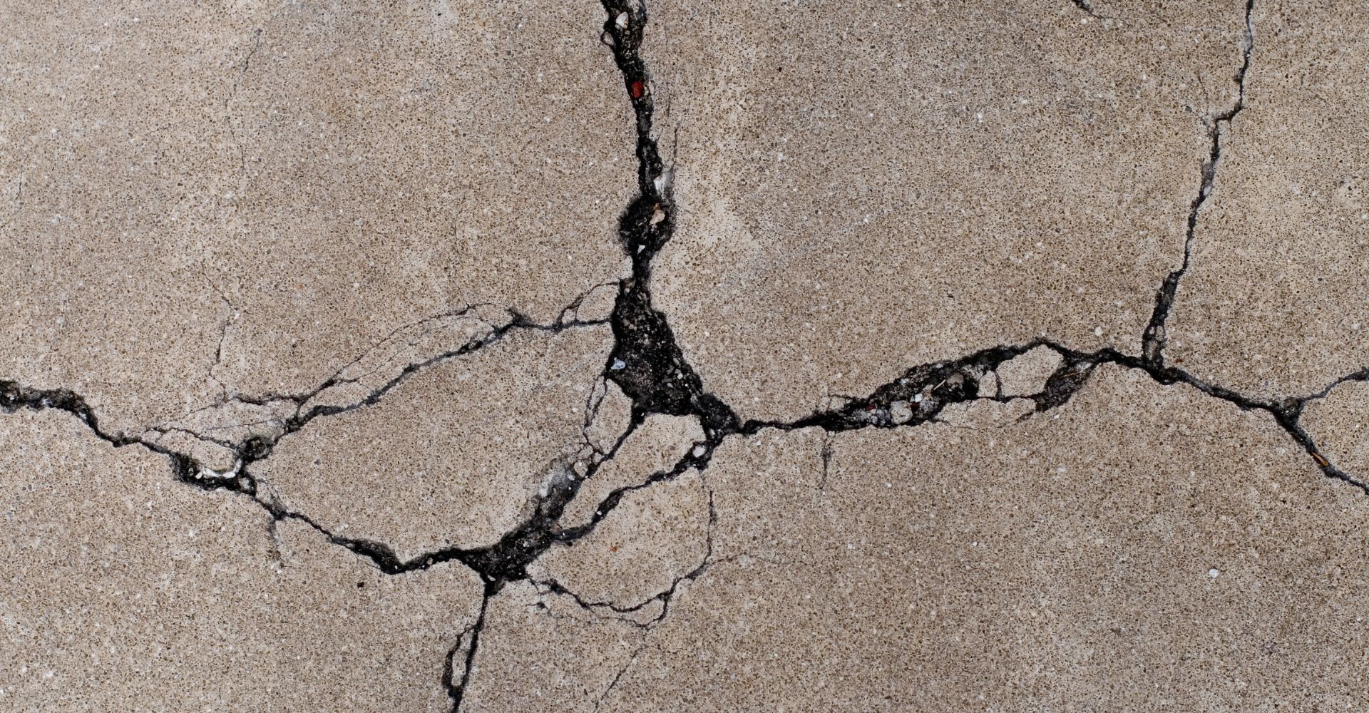 Revolutionizing Concrete Repair_ The Advantages of Polyurethane Foam.jpg