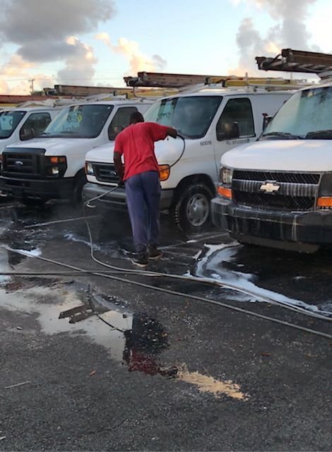 Truck & Fleet Cleaning