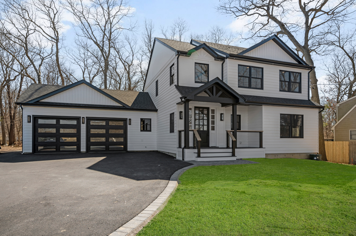 Custom Home - Long Island - John J Contracting 